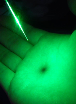 Fluorescence na optickém vláknu